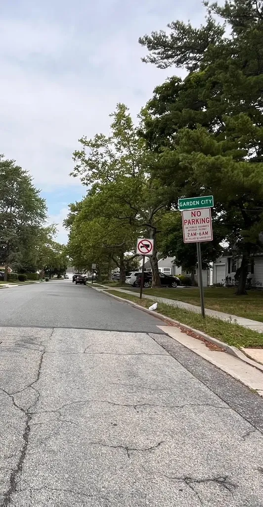 44 Commander Avenue Hempstead NY 11550