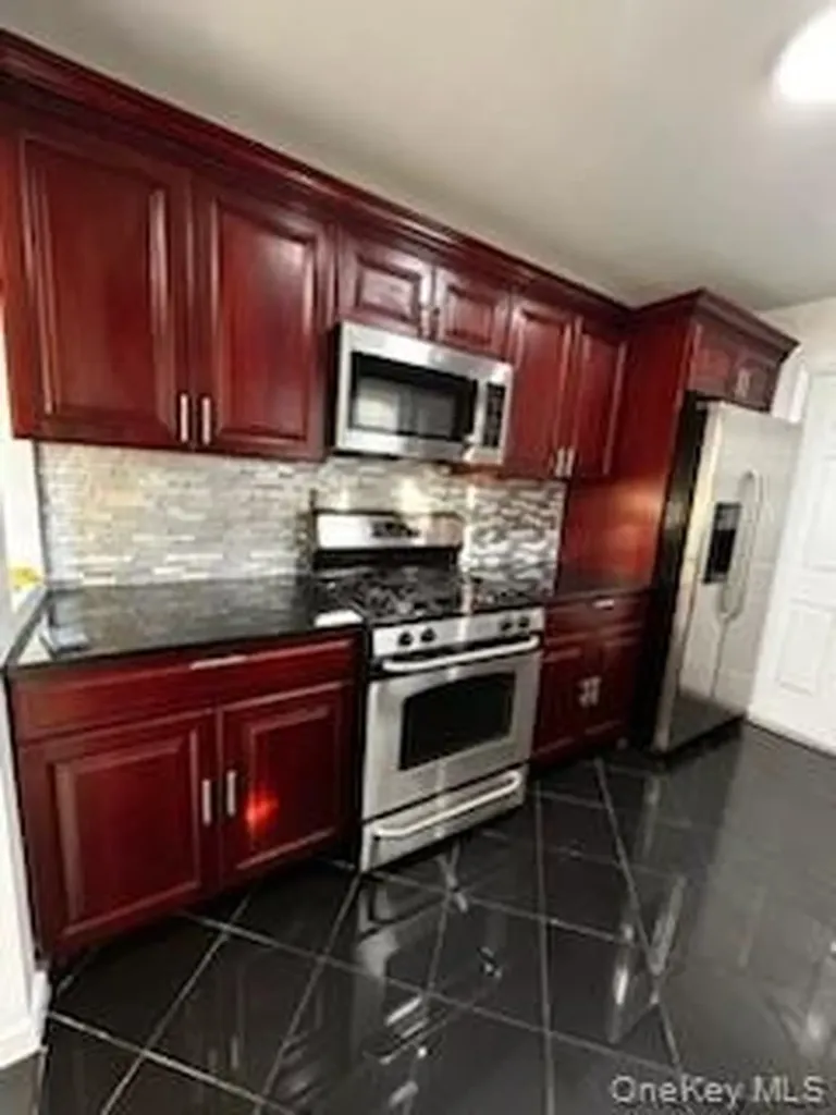 44 Commander Avenue Hempstead NY 11550