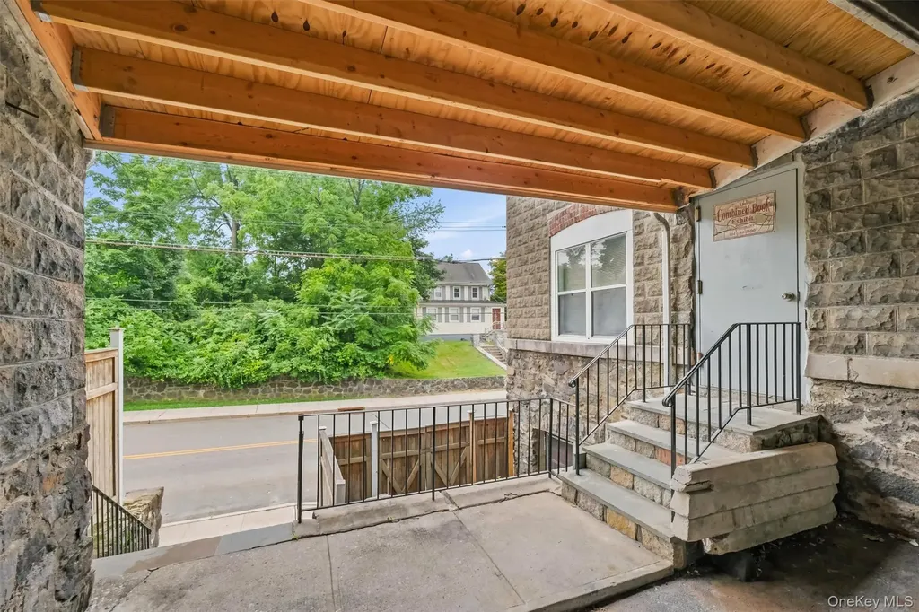 179 Lindsey Avenue Buchanan NY 10511