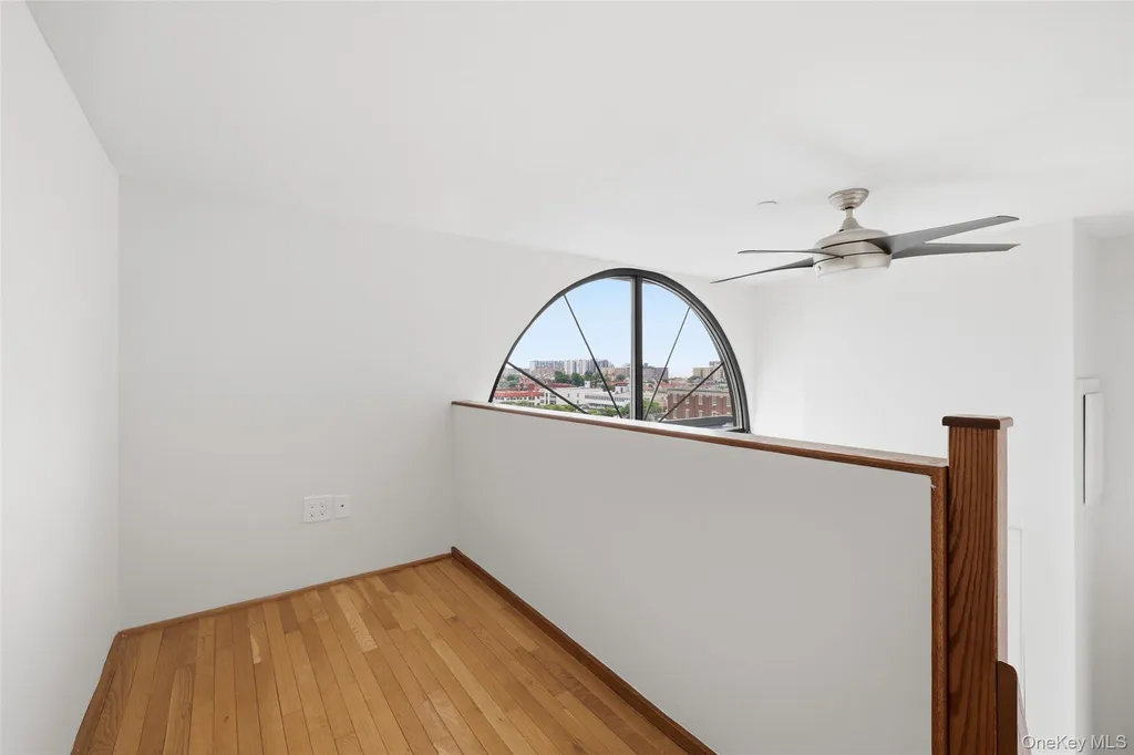 185 W Park Avenue Long Beach NY 11561
