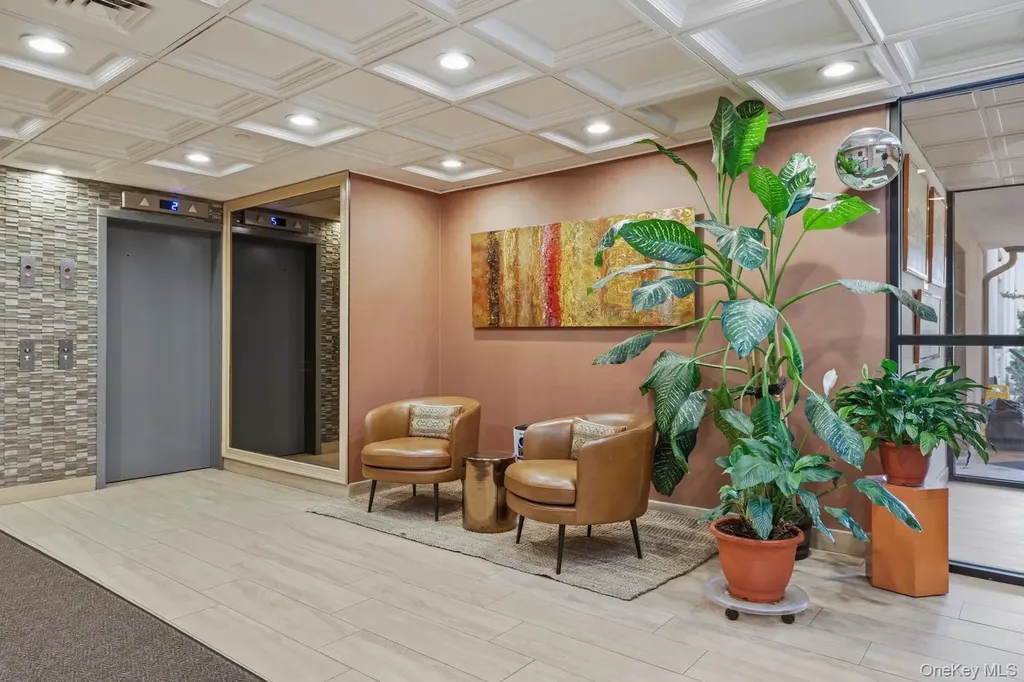 185 W Park Avenue Long Beach NY 11561