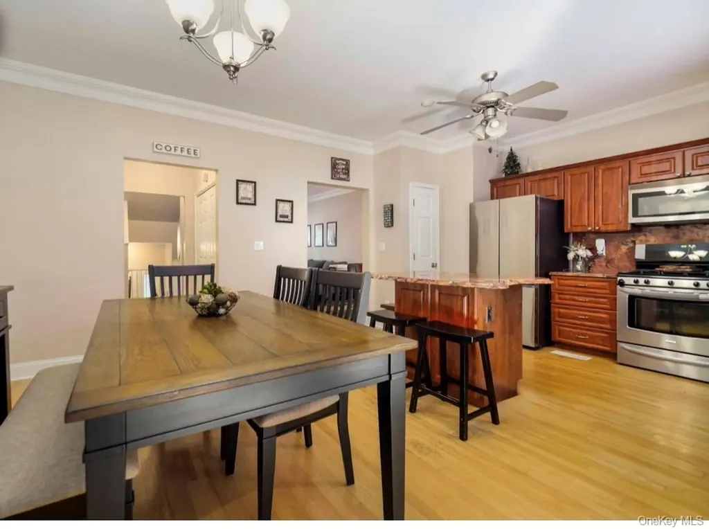 146 Foltim Way Congers NY 10920