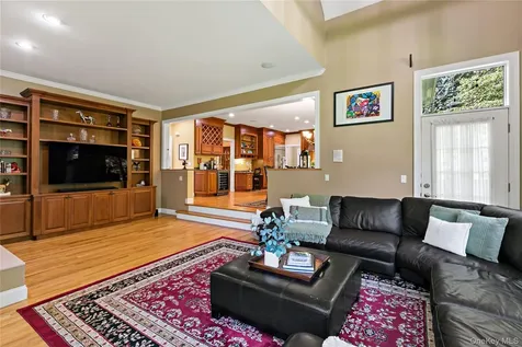 1985 Hunterbrook Road Yorktown Heights NY 10598