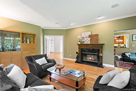 1985 Hunterbrook Road Yorktown Heights NY 10598