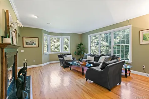 1985 Hunterbrook Road Yorktown Heights NY 10598