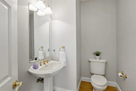 1985 Hunterbrook Road Yorktown Heights NY 10598