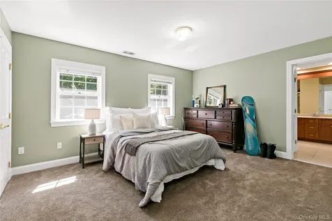 1985 Hunterbrook Road Yorktown Heights NY 10598