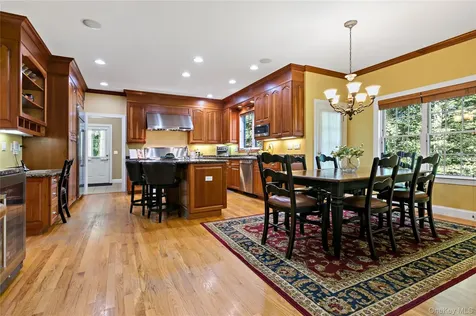 1985 Hunterbrook Road Yorktown Heights NY 10598