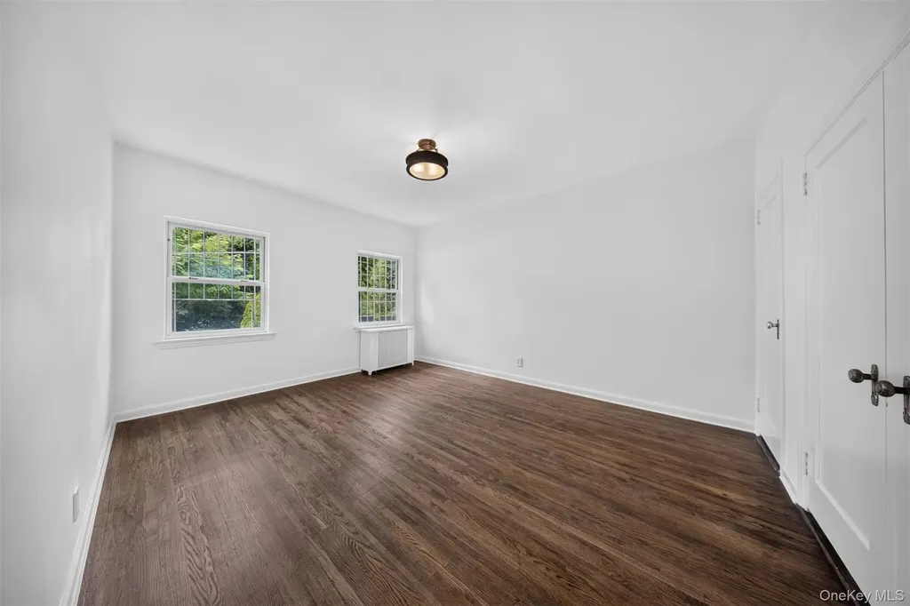 6706 Thornton Place Forest Hills NY 11375