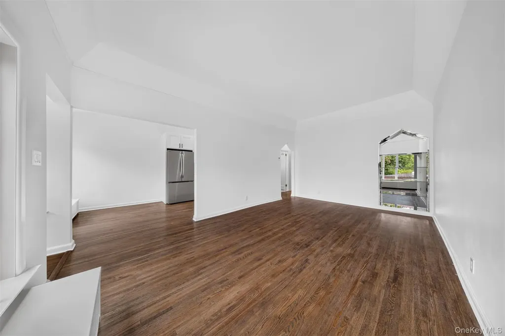 6706 Thornton Place Forest Hills NY 11375