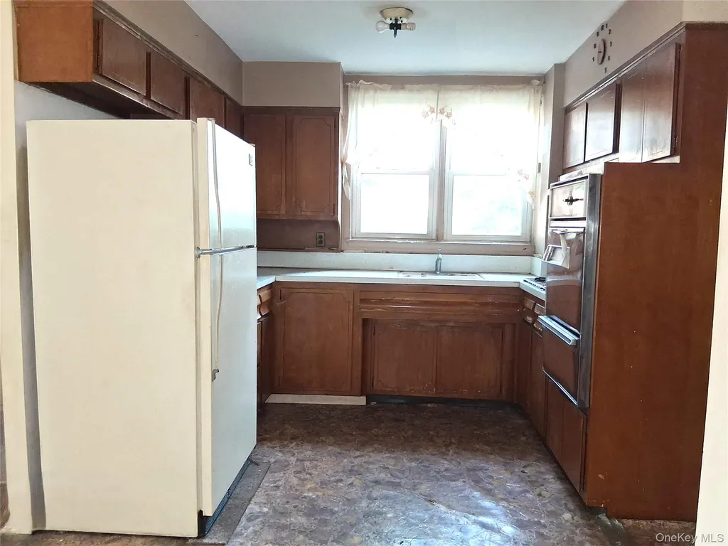 1386 Remsen Avenue Brooklyn NY 11236