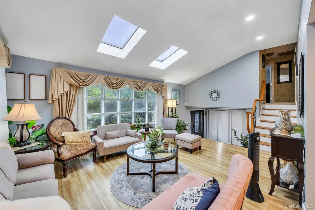 49 Village Drive Jericho NY 11753