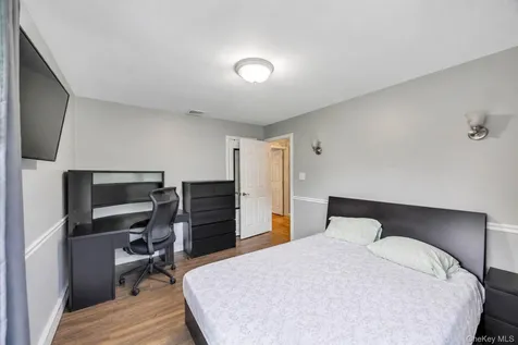 49 Village Drive Jericho NY 11753