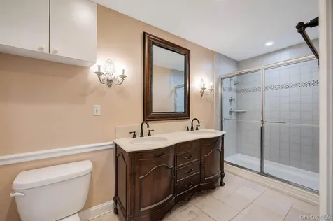 49 Village Drive Jericho NY 11753