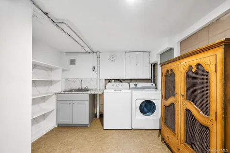 49 Village Drive Jericho NY 11753