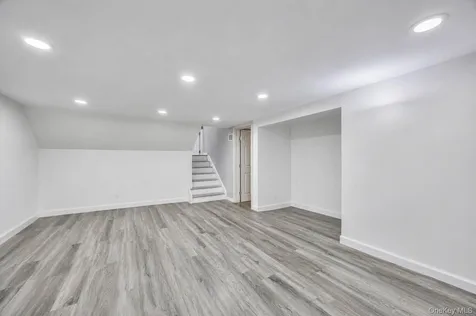 49 Village Drive Jericho NY 11753