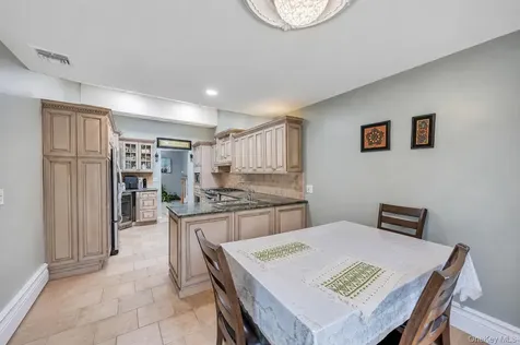49 Village Drive Jericho NY 11753