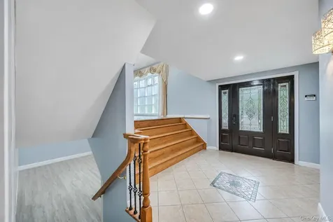49 Village Drive Jericho NY 11753