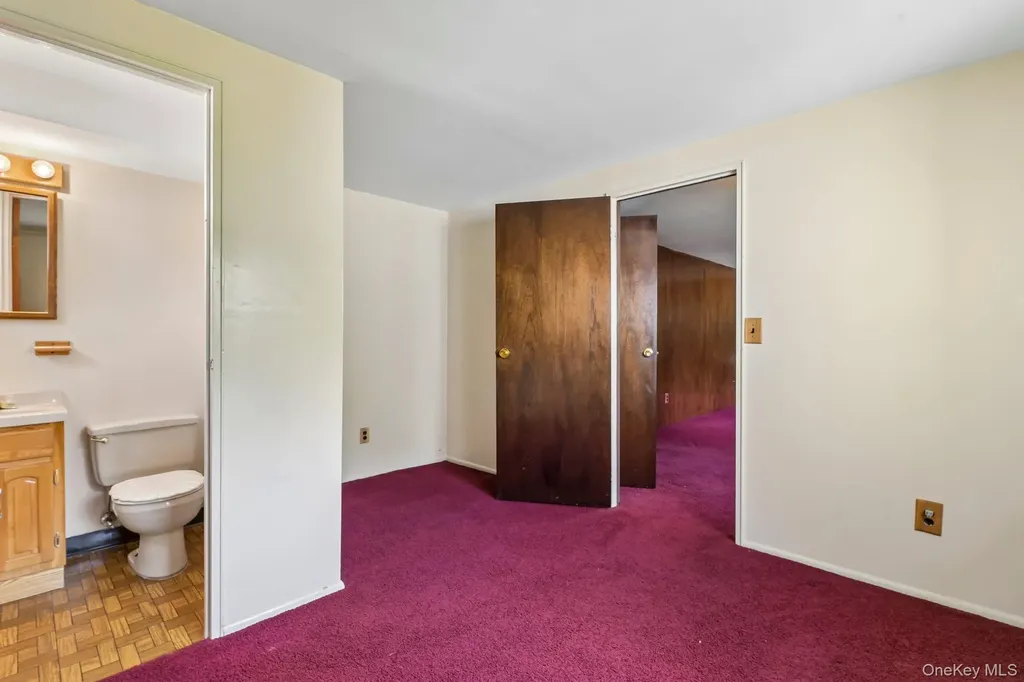 12 Albert Street Shoreham NY 11786