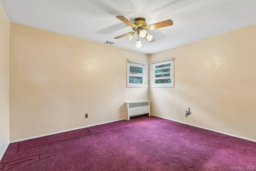 12 Albert Street Shoreham NY 11786