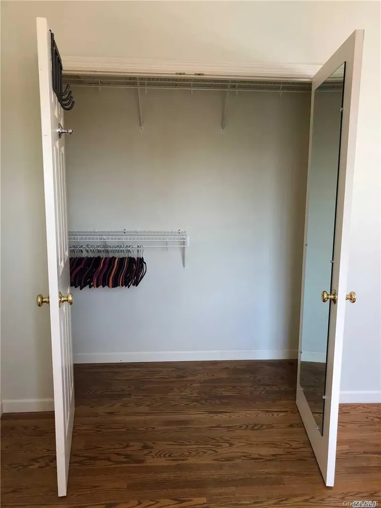495 Montauk Highway Eastport NY 11941