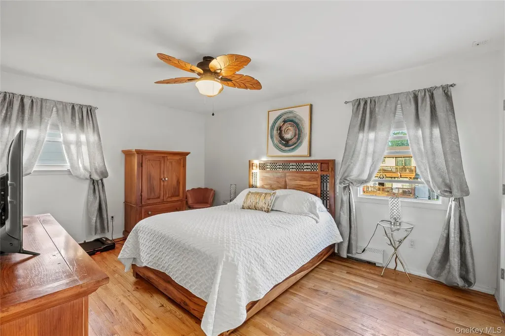 519 Nassau Avenue Freeport NY 11520