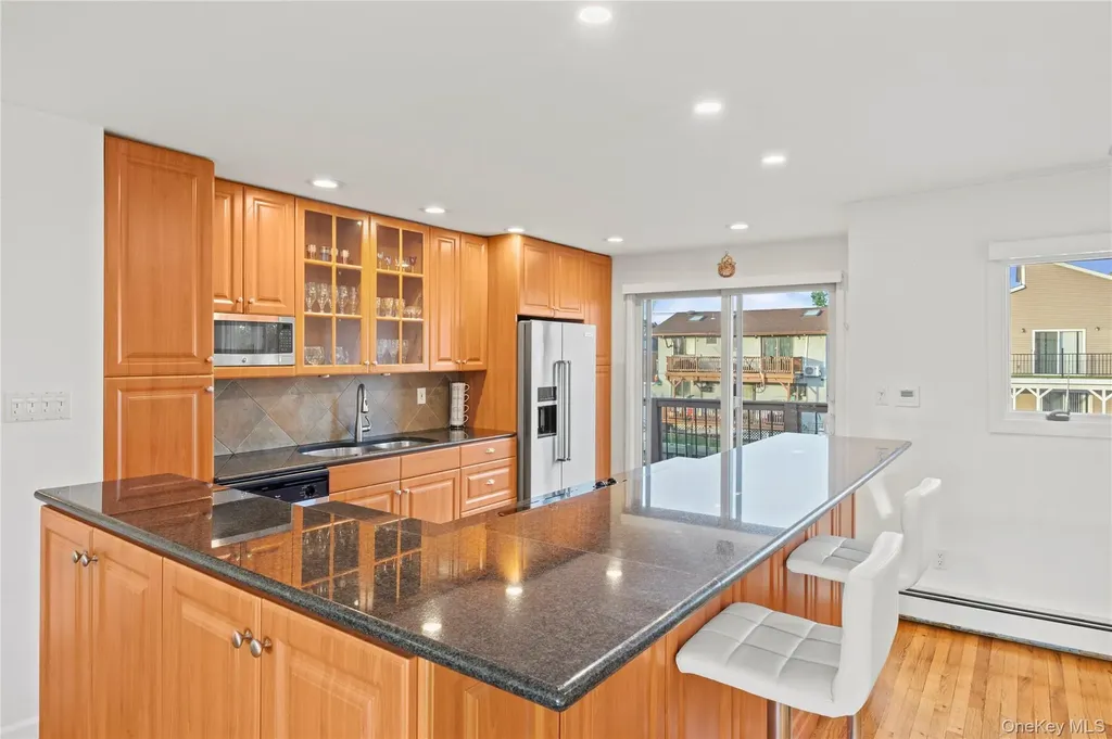 519 Nassau Avenue Freeport NY 11520