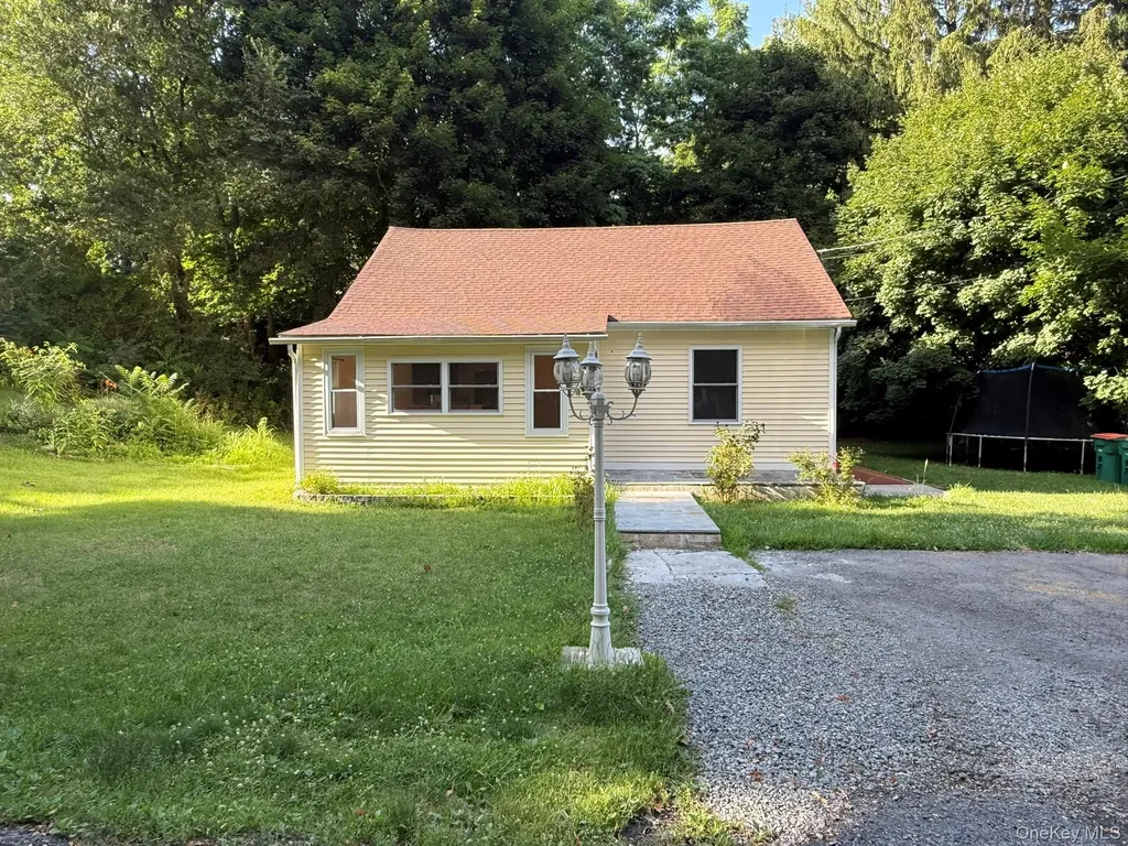 4 South Street Putnam Valley NY 10579