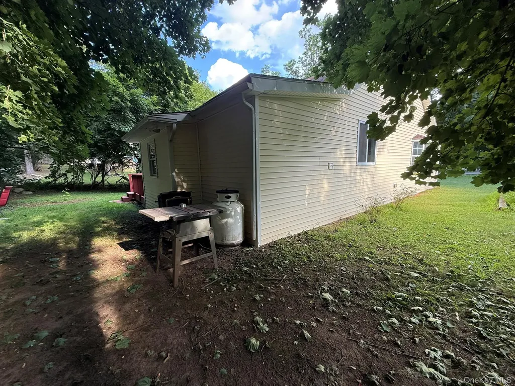 4 South Street Putnam Valley NY 10579