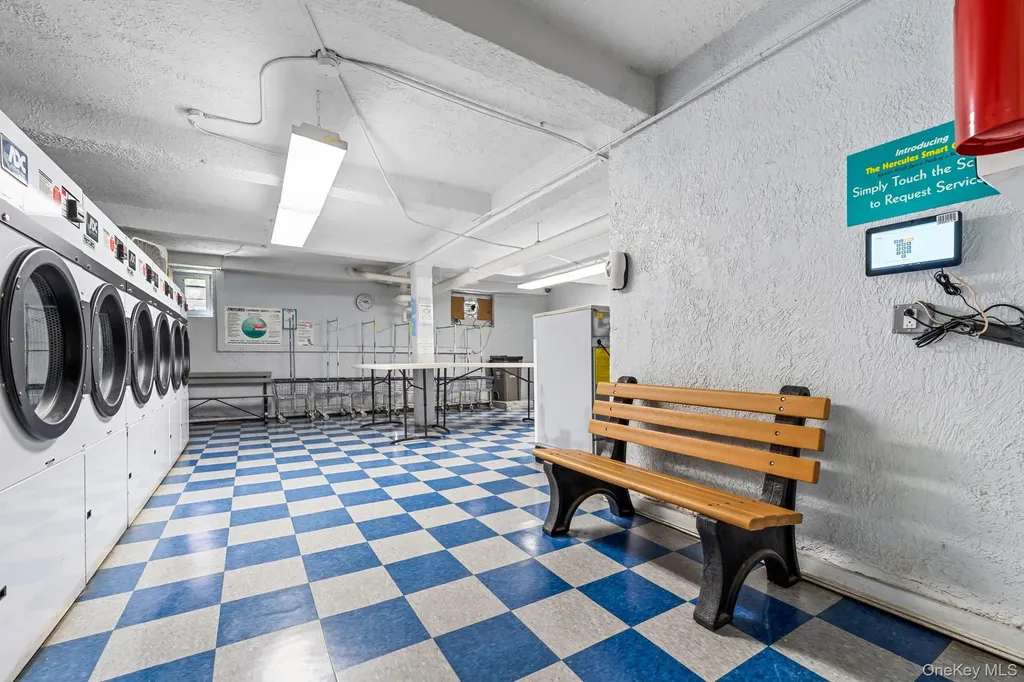 8380 118th Street Kew Gardens NY 11415