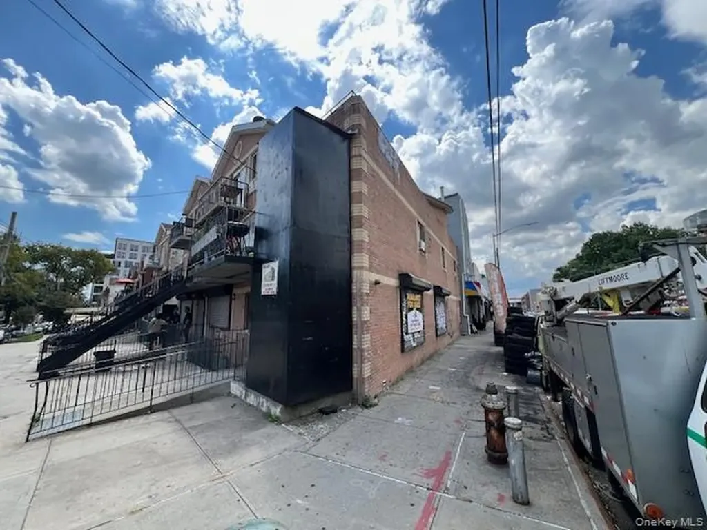 60 Vermont Street Brooklyn NY 11207