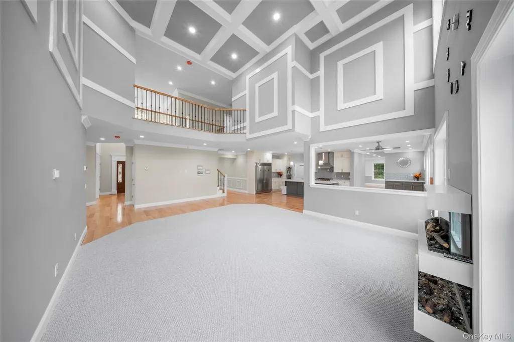 4 Coventry Court Wheatley Heights NY 11798