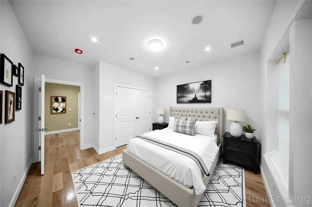 4 Coventry Court Wheatley Heights NY 11798