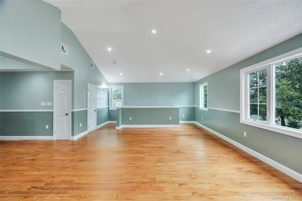 17643 133rd Road Jamaica NY 11434