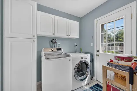 200 Saint Bridgets Lane Westbury NY 11590