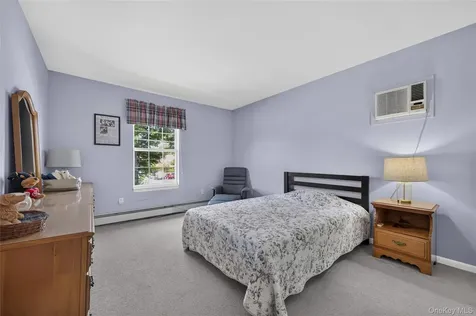 200 Saint Bridgets Lane Westbury NY 11590