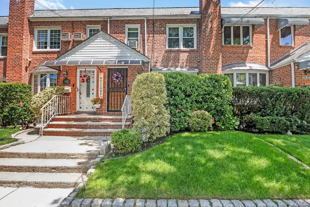 65-19 78th Street Middle Village NY 11379