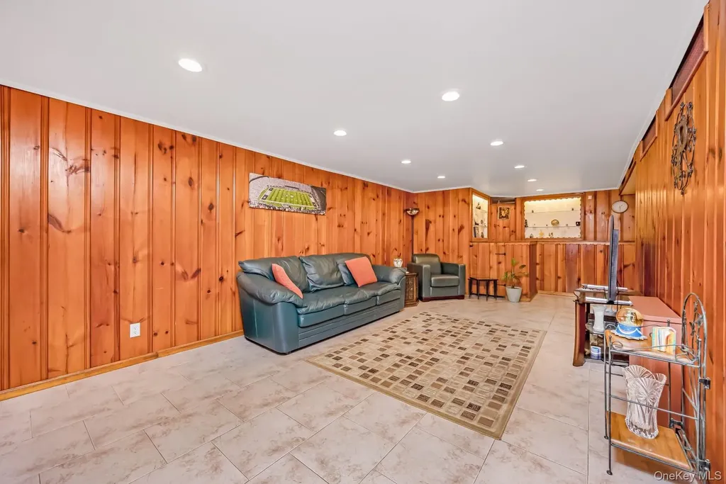 65-19 78th Street Middle Village NY 11379