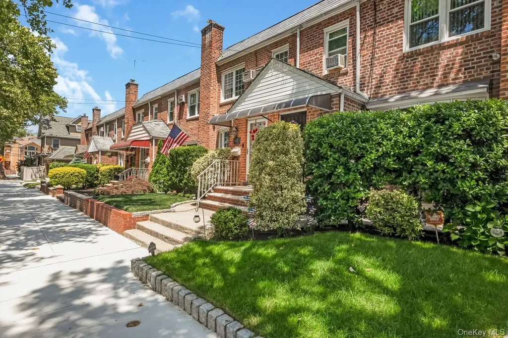 65-19 78th Street Middle Village NY 11379