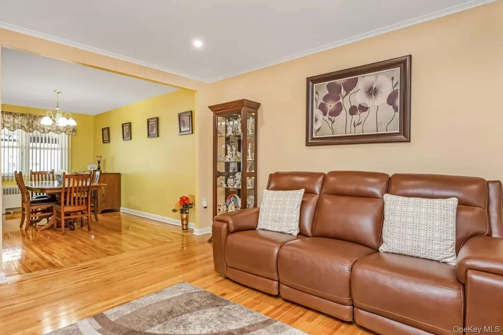 65-19 78th Street Middle Village NY 11379
