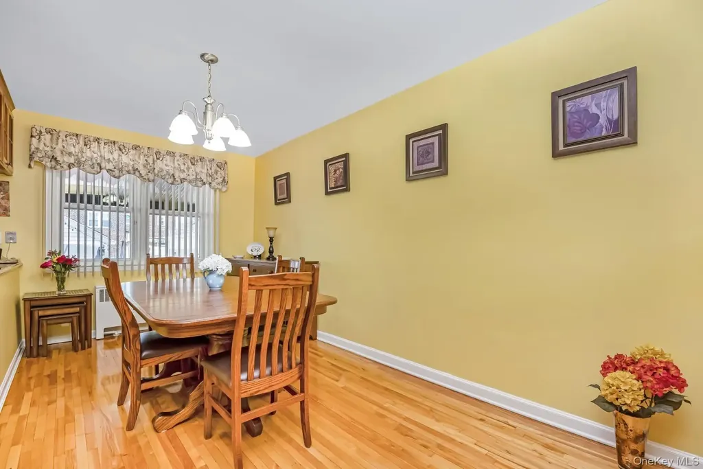 65-19 78th Street Middle Village NY 11379