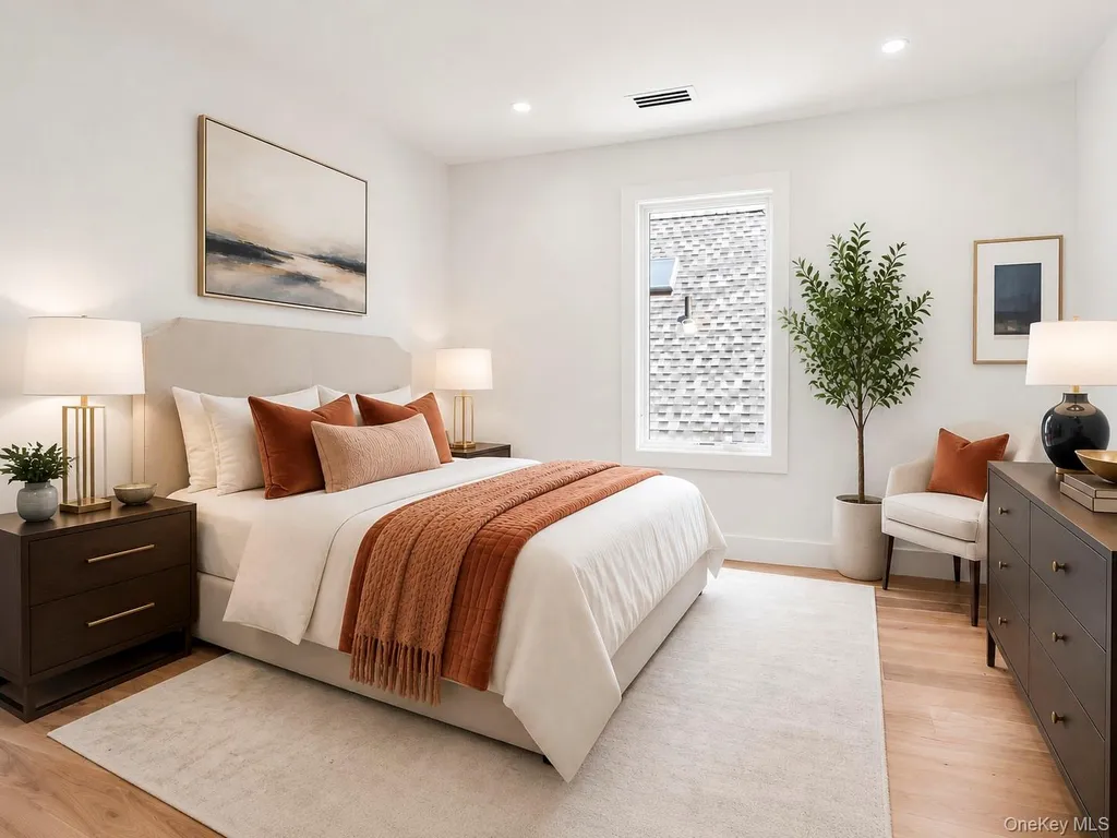 934 Eileen Terrace Woodmere NY 11598