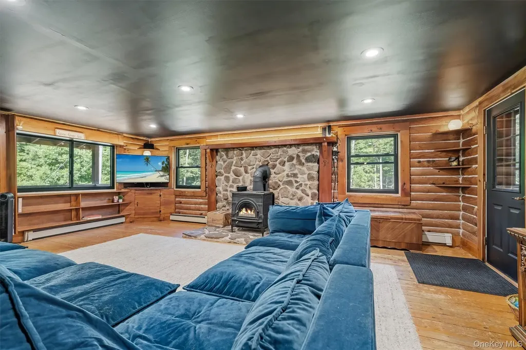 126 Lincolndale Washingtonville NY 10992