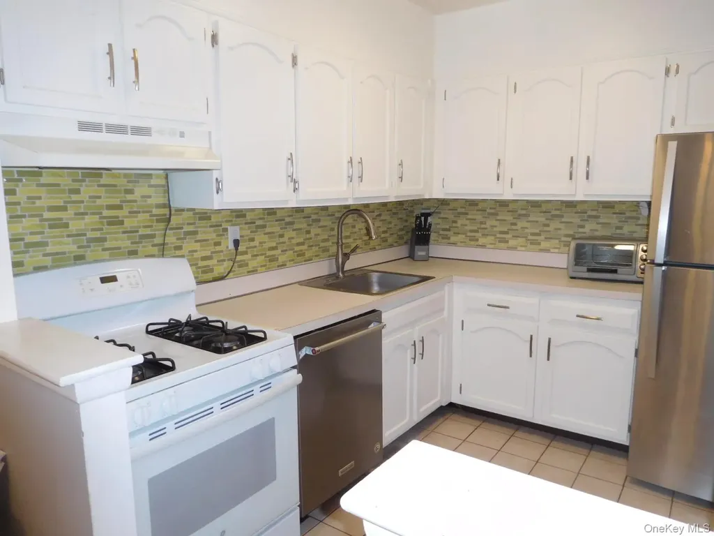 1101 Midland Avenue Bronxville NY 10708