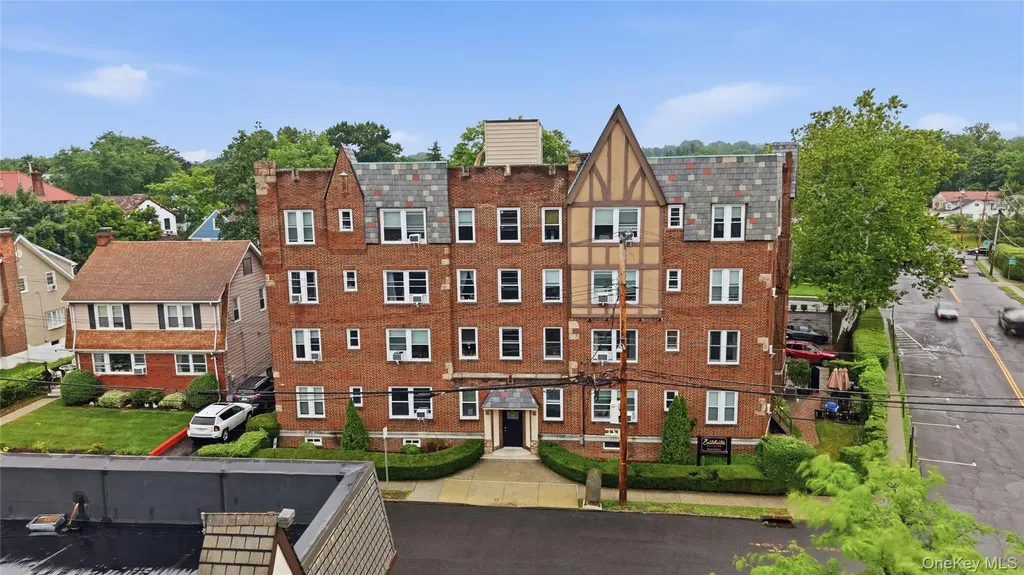 2 Lockwood Avenue Bronxville NY 10708