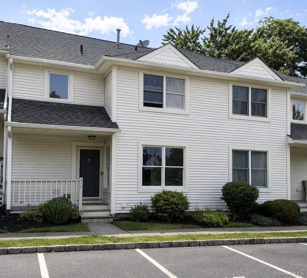 317 Cornwall Meadows Lane Patterson NY 12563