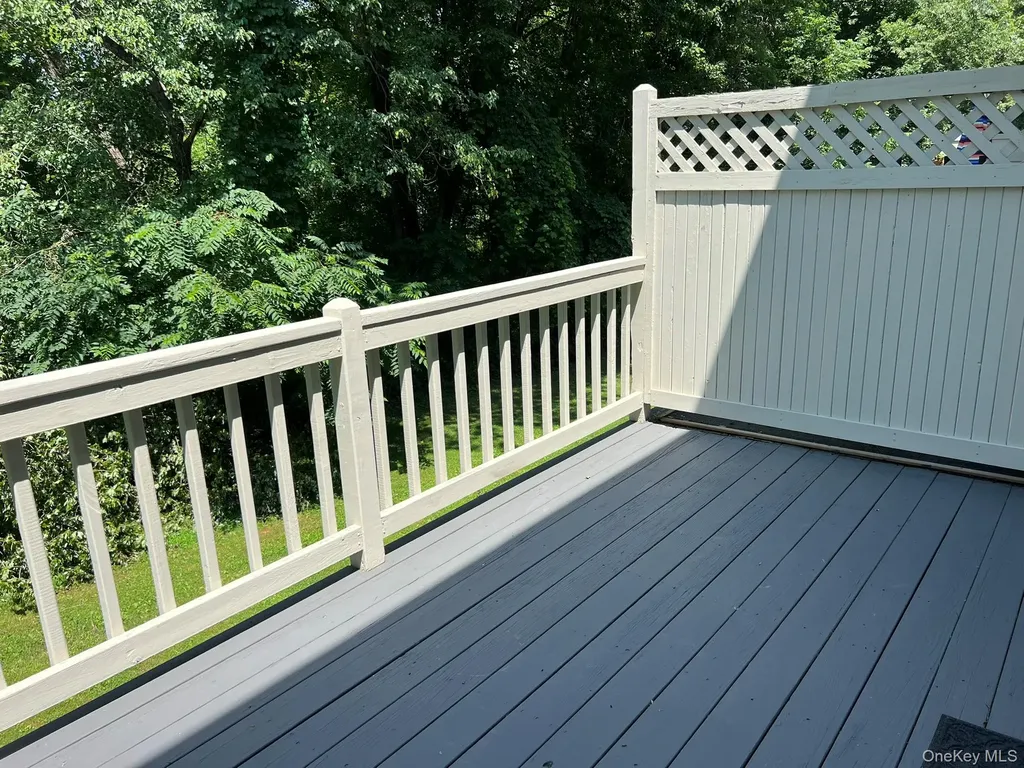 317 Cornwall Meadows Lane Patterson NY 12563