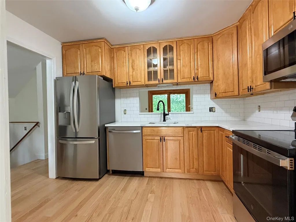 317 Cornwall Meadows Lane Patterson NY 12563