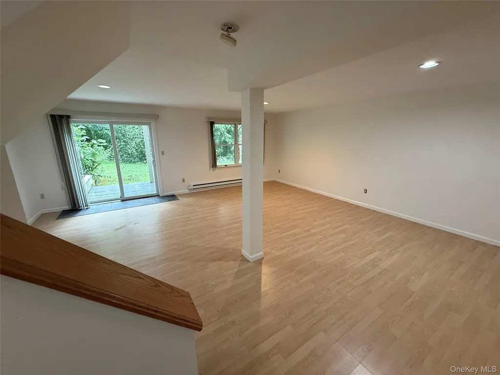 317 Cornwall Meadows Lane Patterson NY 12563
