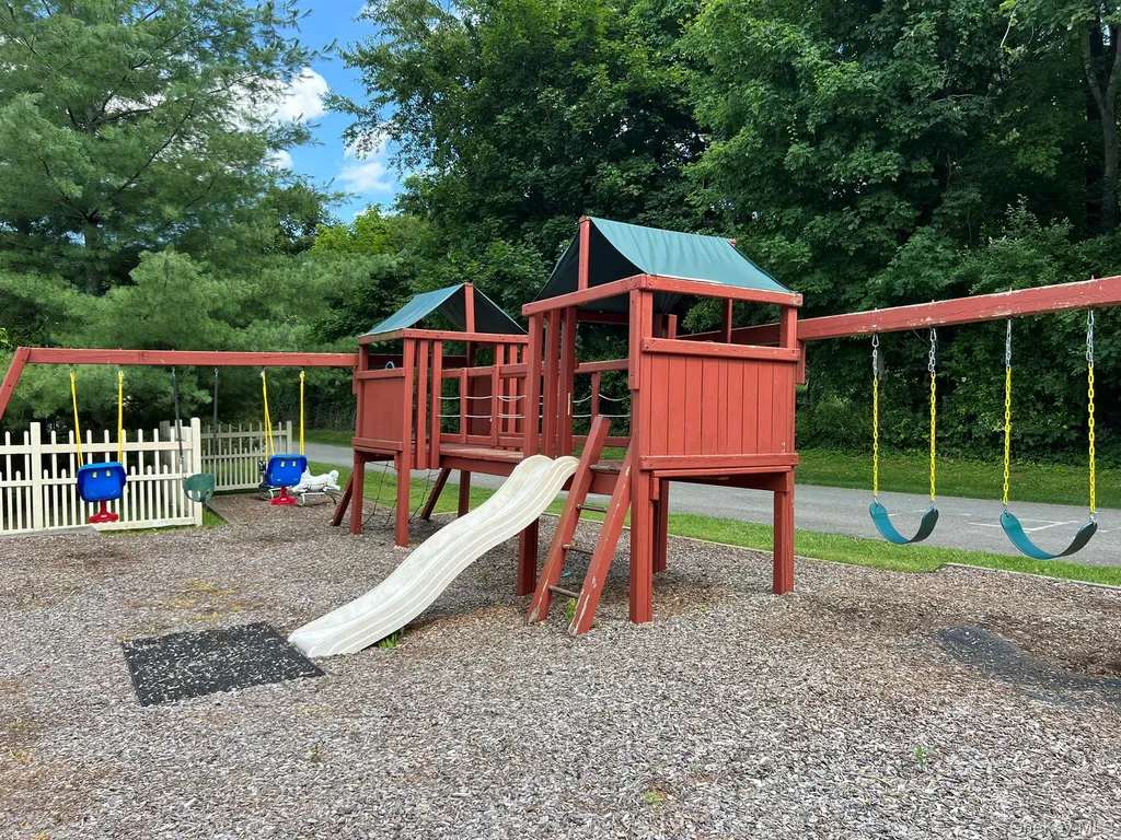 317 Cornwall Meadows Lane Patterson NY 12563